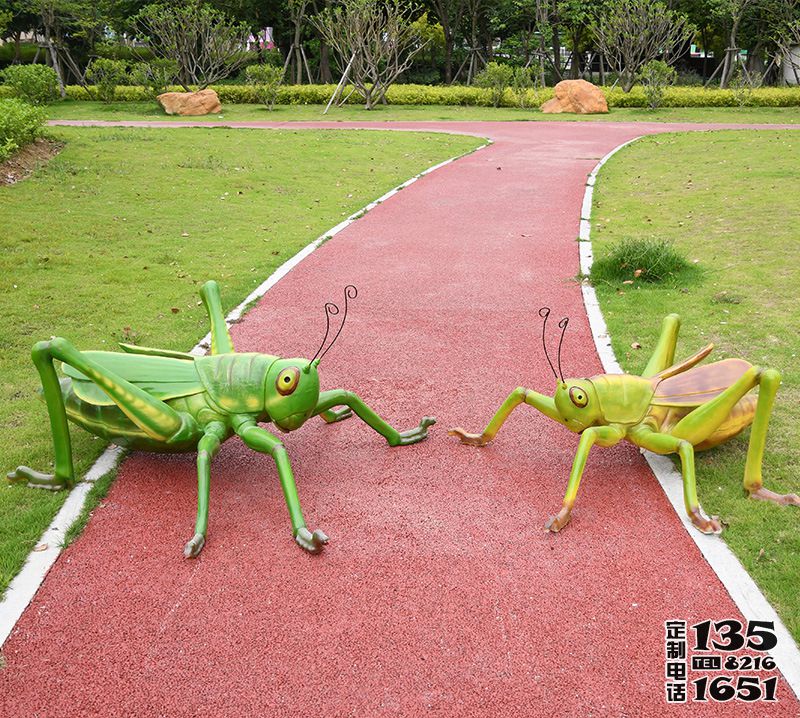 公園仿真玻璃鋼蝗蟲雕塑 公園仿真玻璃鋼蝗蟲雕塑
