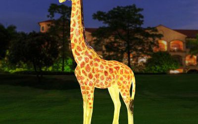 公園玻璃鋼仿真動物戶外大型景觀照明長頸鹿雕塑