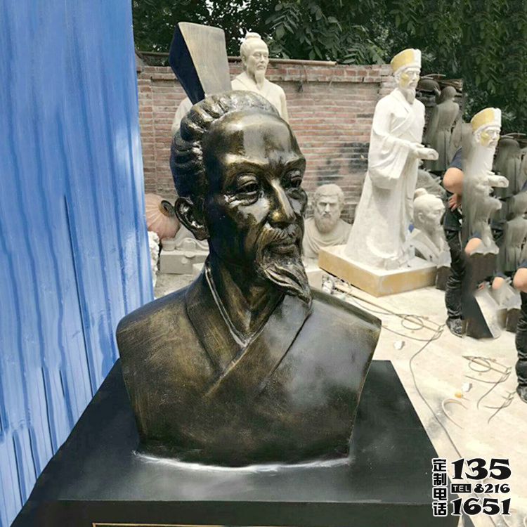 大學(xué)博物館擺放彩繪屈原玻璃鋼仿銅胸像雕塑 大學(xué)博物館擺放彩繪屈原玻璃鋼仿銅胸像雕塑